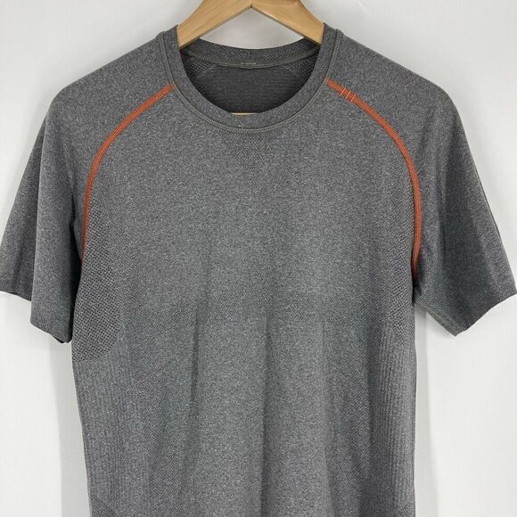 Lululemon T Shirt Size Small Mens Gray Metal Vent Tech Short Sleeve Gym Tee - Picture 2 of 8